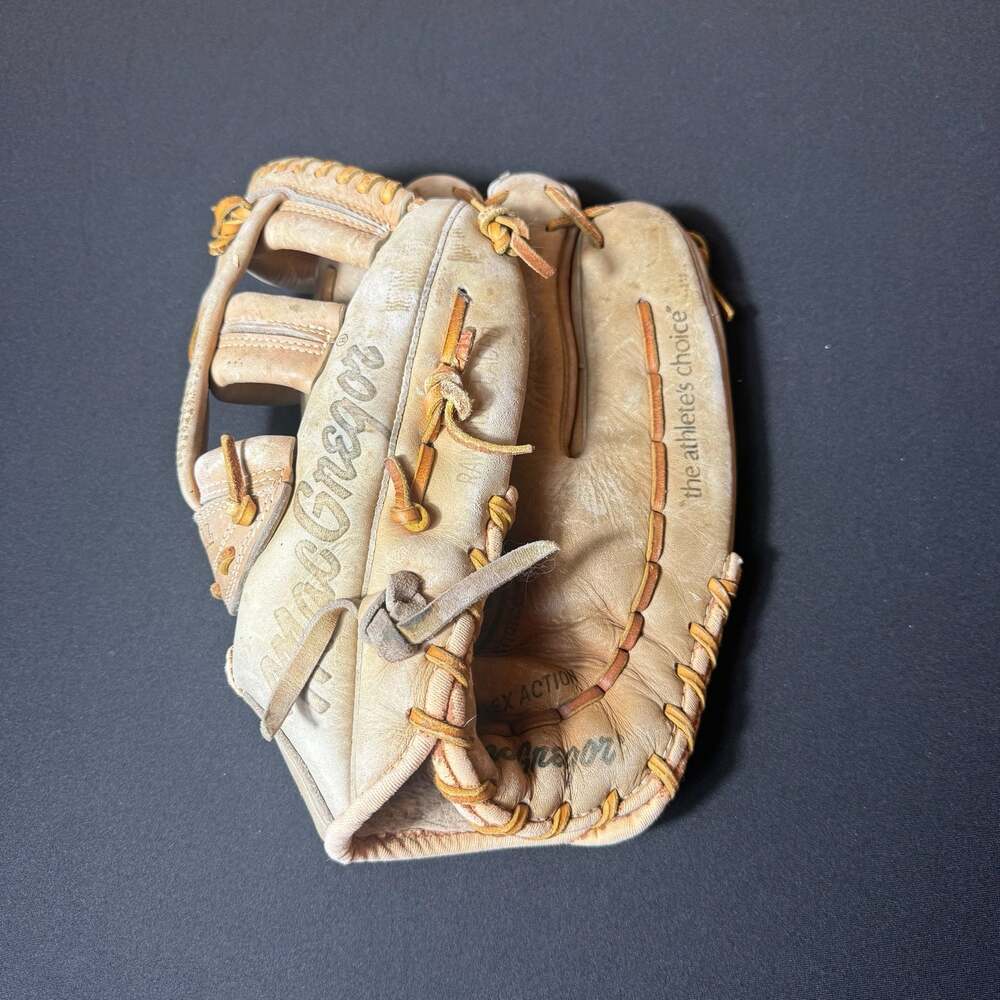 Vintage MacGregor The Athlete's Choice Hand Crafted Baseball Glove